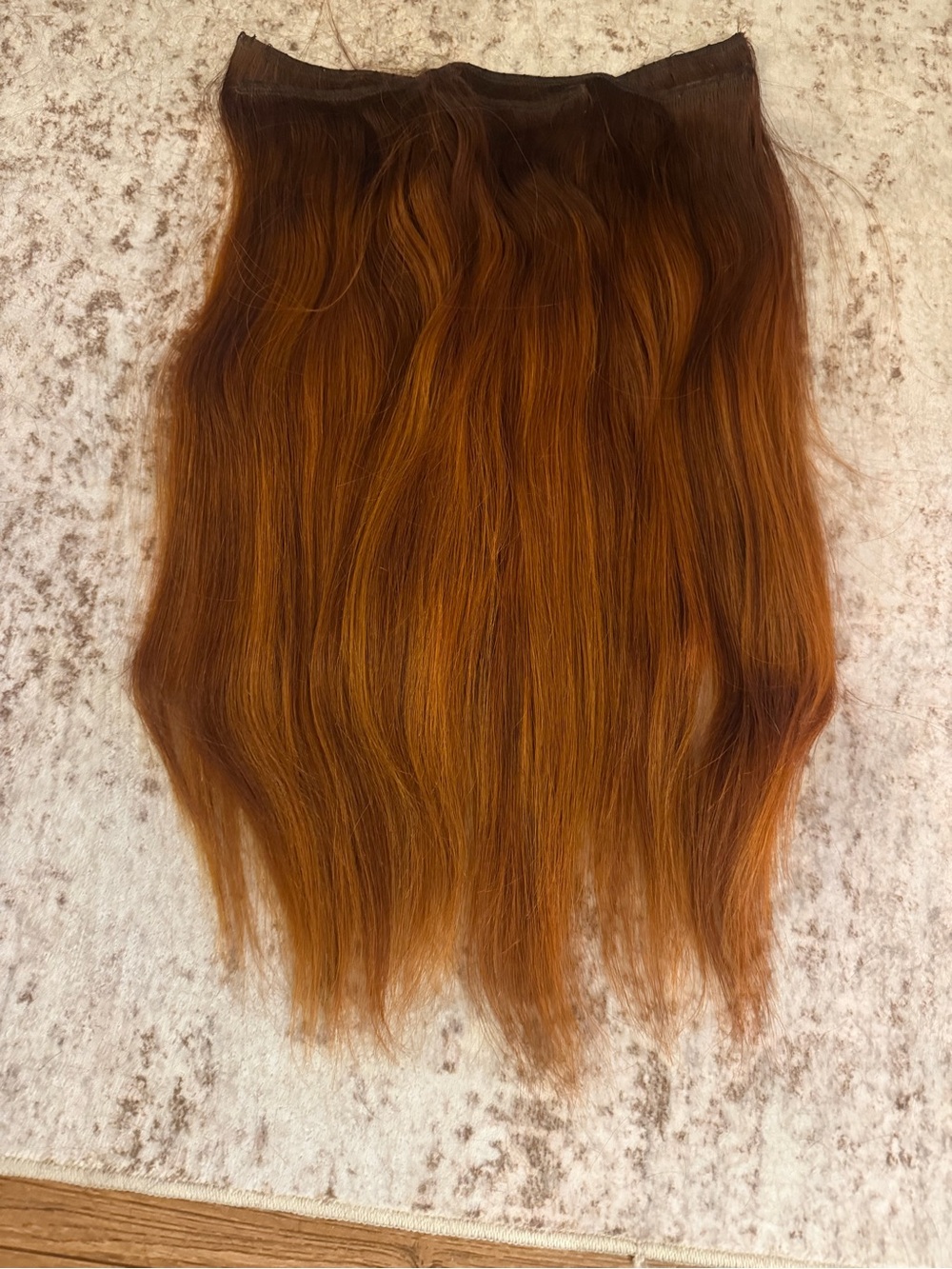 BELLAMI Professional Volume Weft 22” 160g Spiced Crimson #570 – Used 4 Months